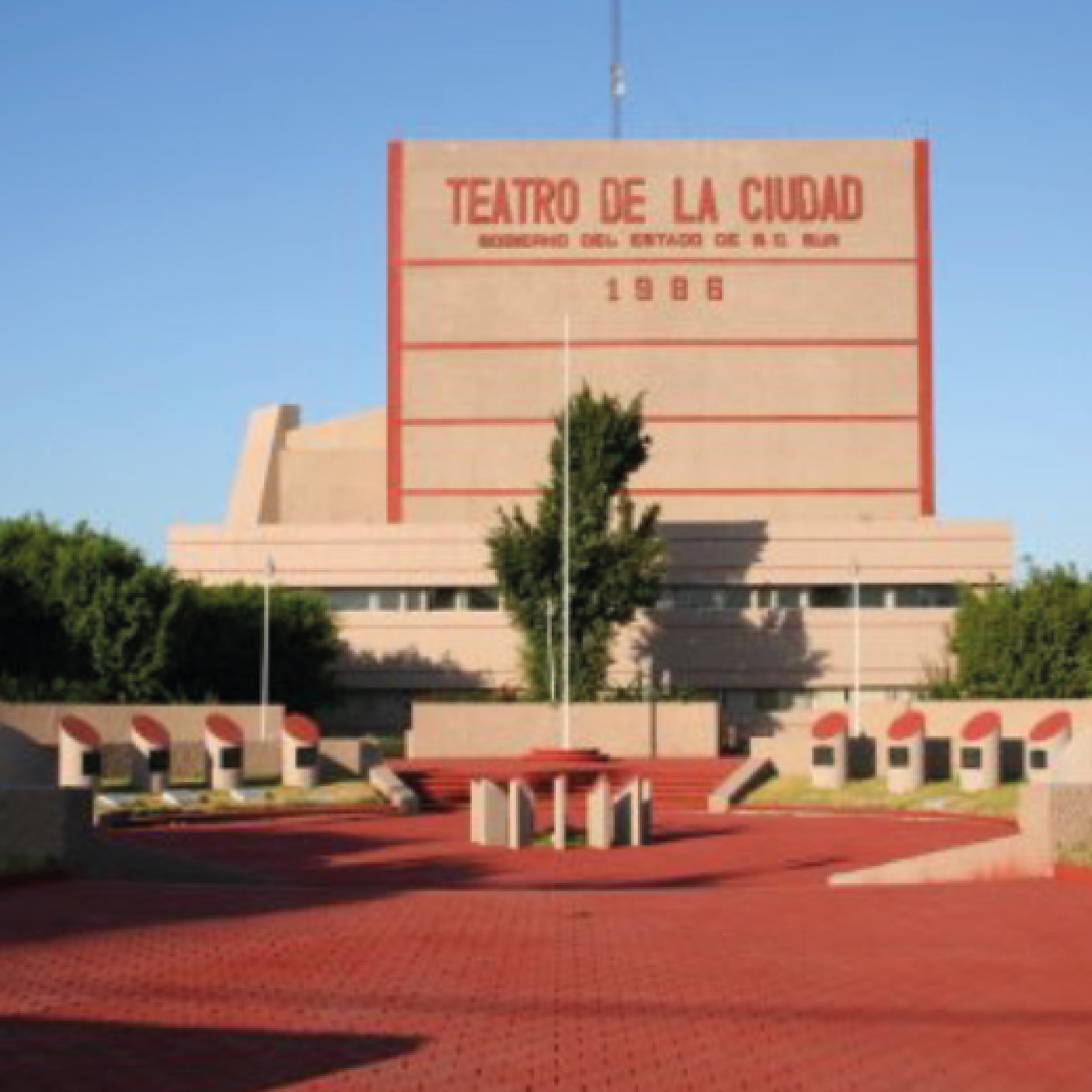 10 – TEATRO DE LA CIUDAD